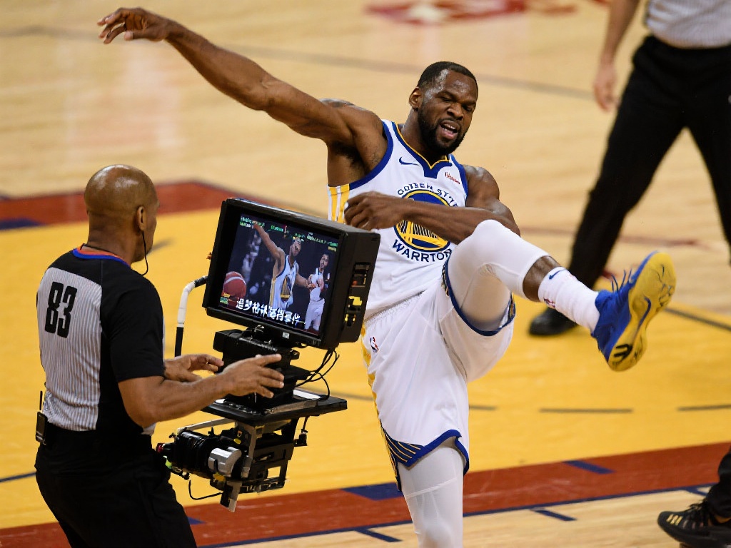 内容含糊其 内容含糊其