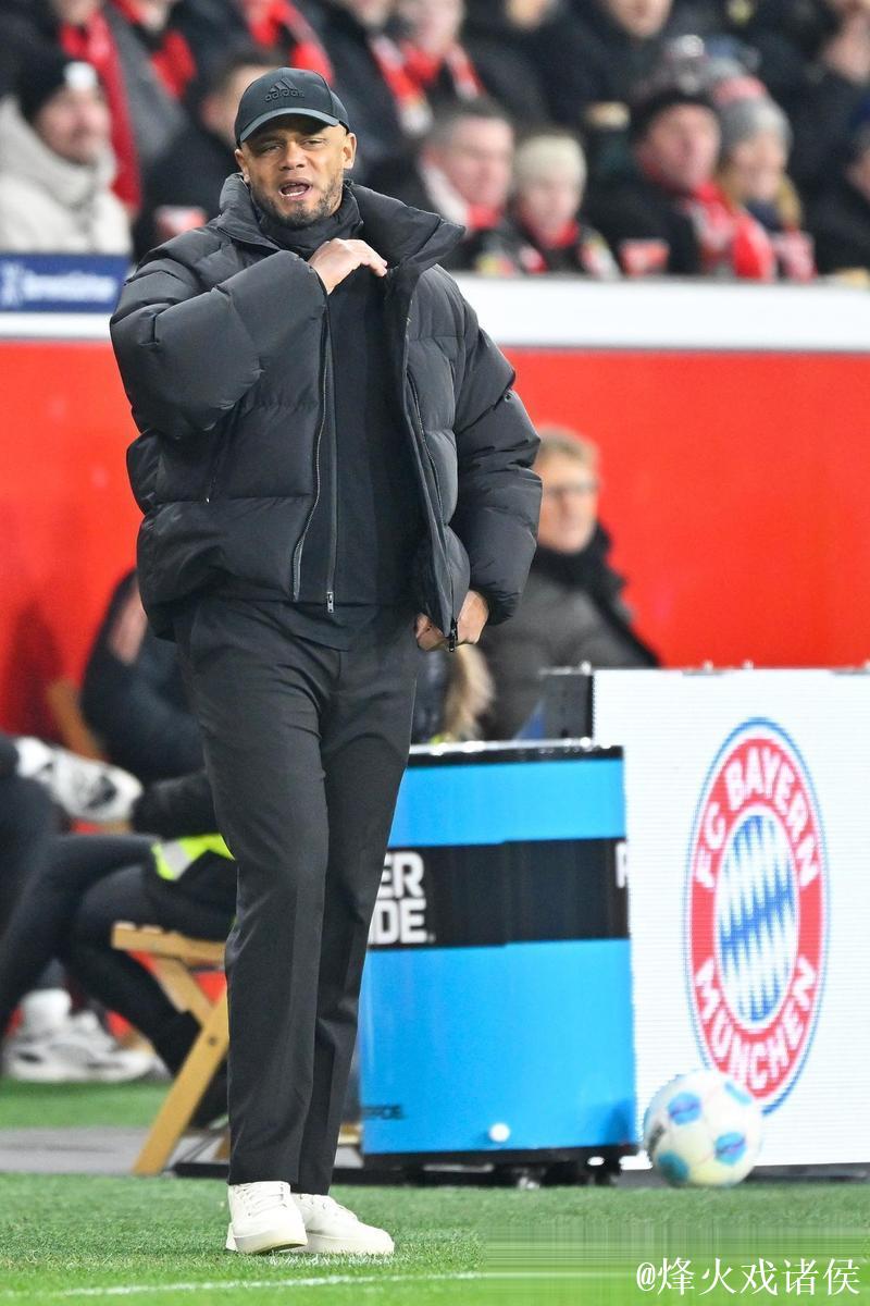 布兰科称赞斯洛特防守理念先进，孔帕尼尚未达到