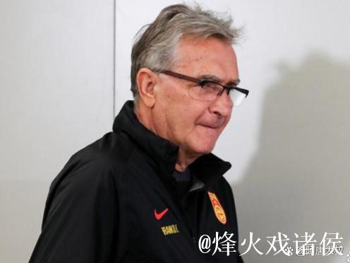 71岁前国足主帅伊万正式宣布退休 71岁前国足主帅伊万正式宣布退休